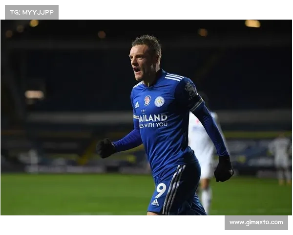 全面揭秘瓦尔迪在球队中的多重角色与其深远影响力的全景深度解析 全面揭秘瓦尔迪在球队中的多重角色与其深远影响力的全景深度解析